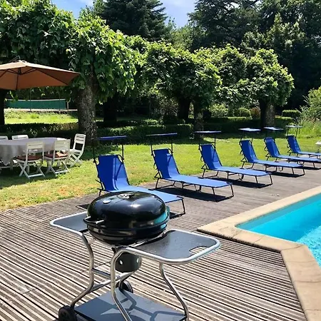 Ferienhaus Independent With Heated Pool